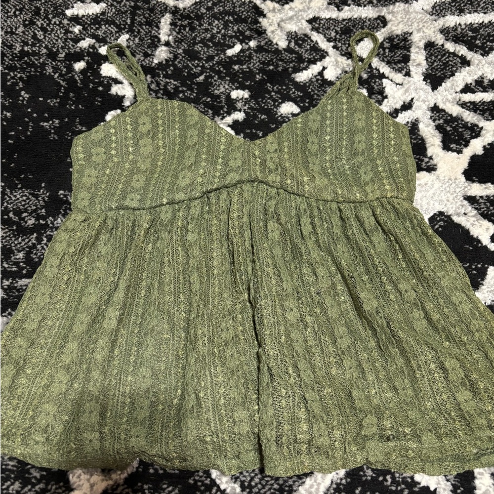 Green Lace Sleeveless Top